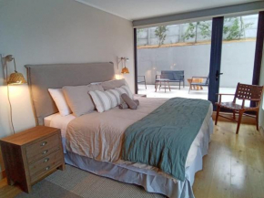 HOM I Amplio Depto con Piscina y Estacionamiento Privado 1002